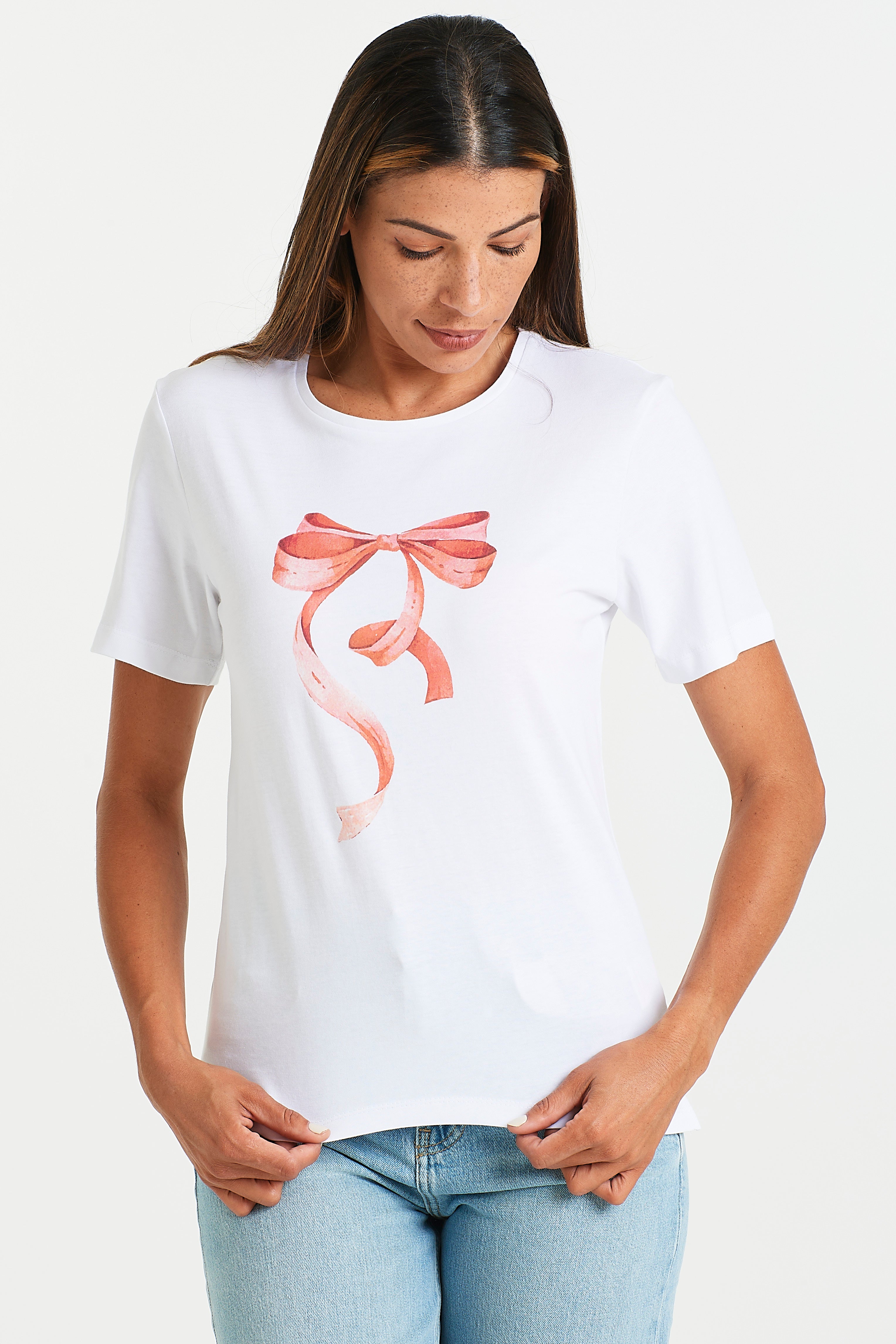 BOWTIFUL TEE