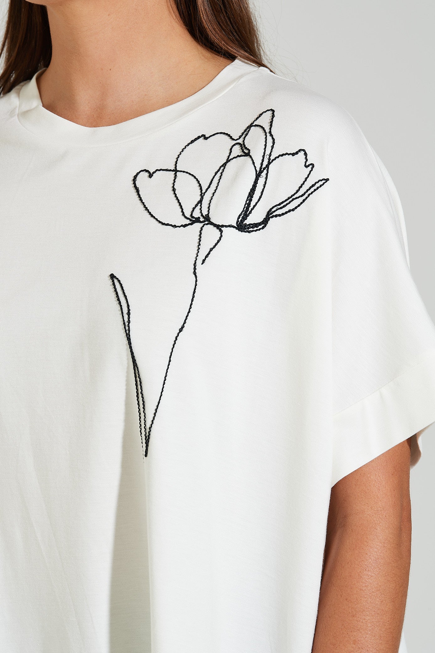 JASMINE TEE