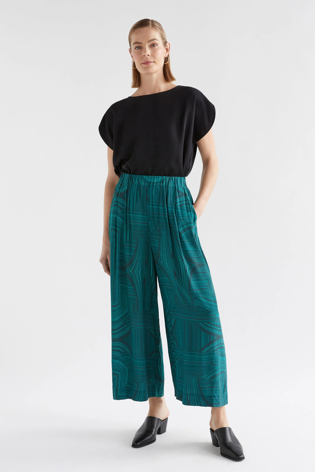 KRAVA PANT