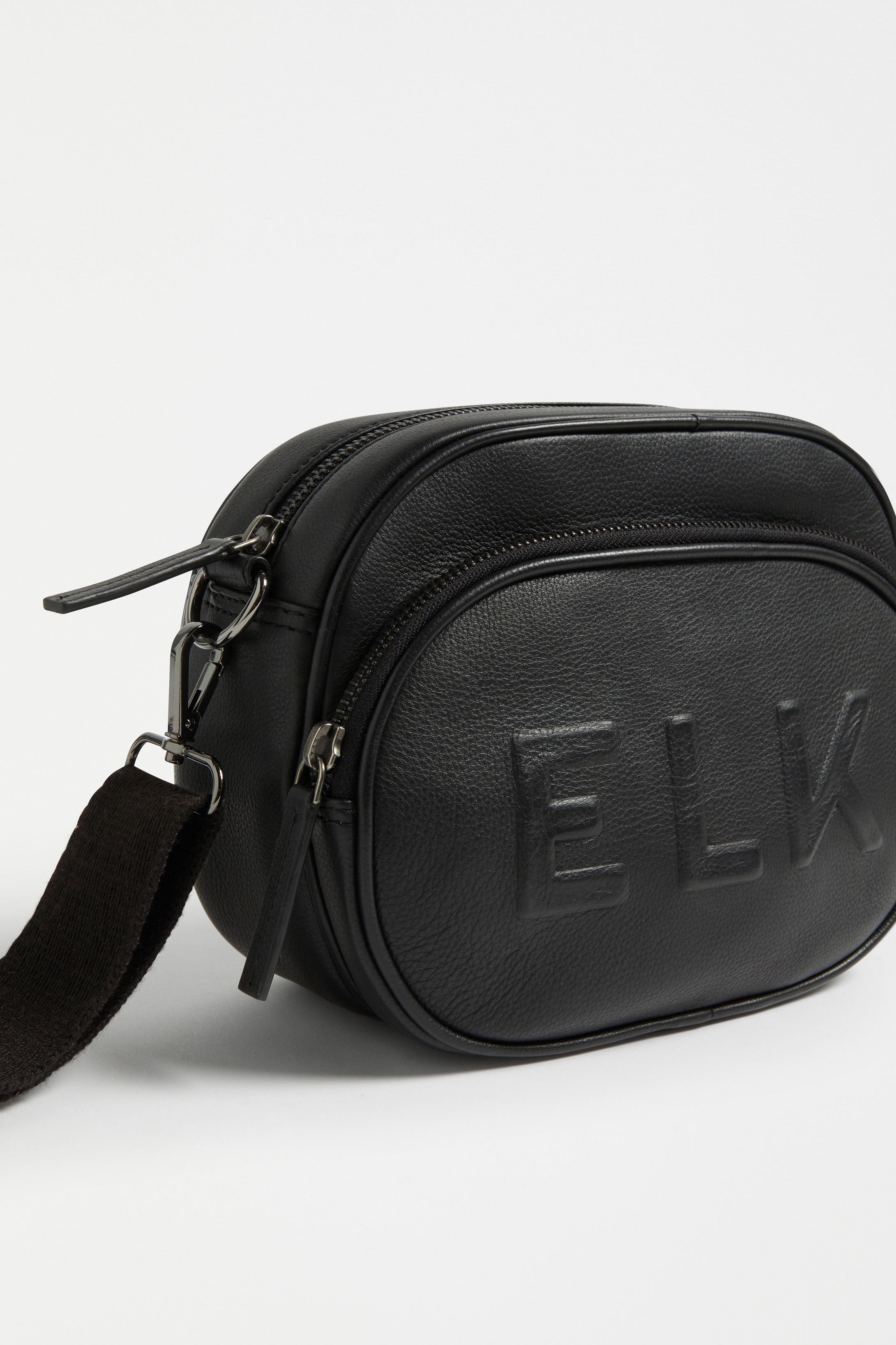 EILA CROSSBODY