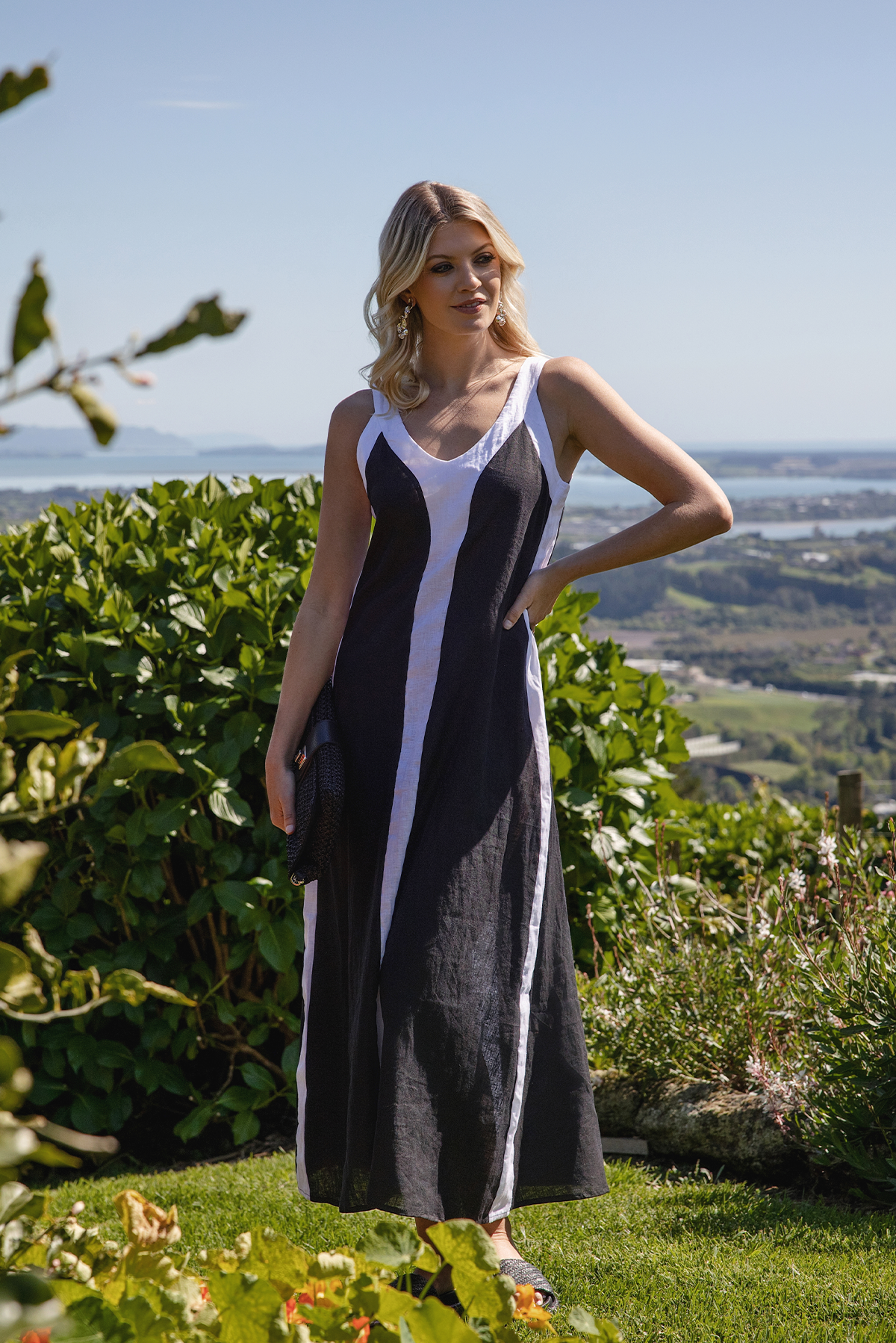 MID SUMMER LINEN DRESS