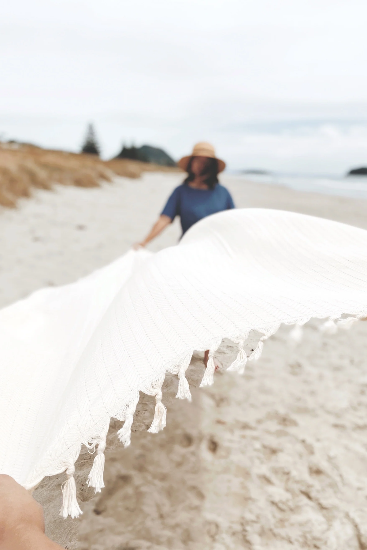 BEACH BLANKETS THROWS