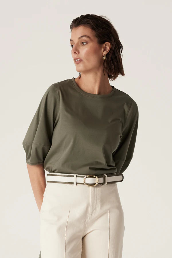 PIMA LANTERN SLEEVE TOP