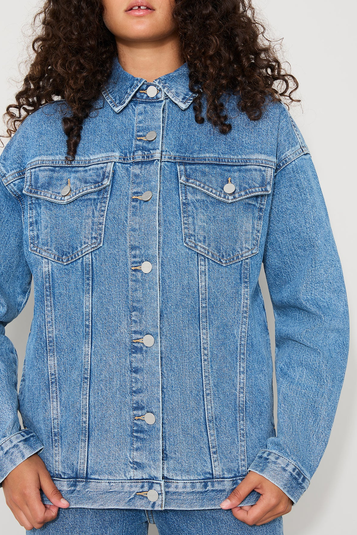 Styling and Accessorizing Your Denim Jacket | Brooklyn Cloth Blog