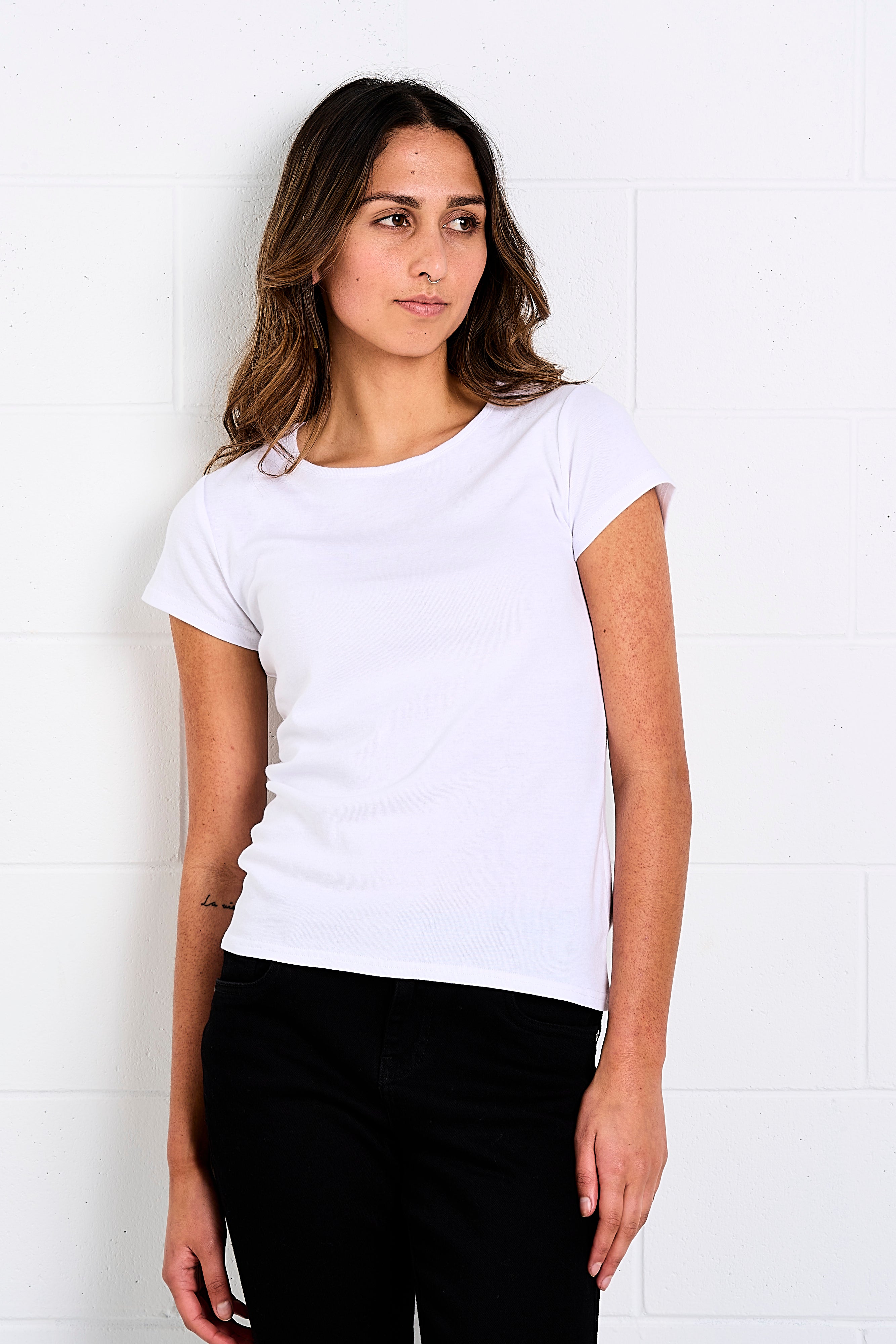 RIBBED TEE